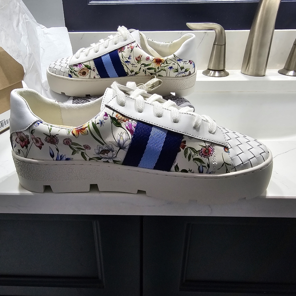 Johnny Was NIB Sneakers